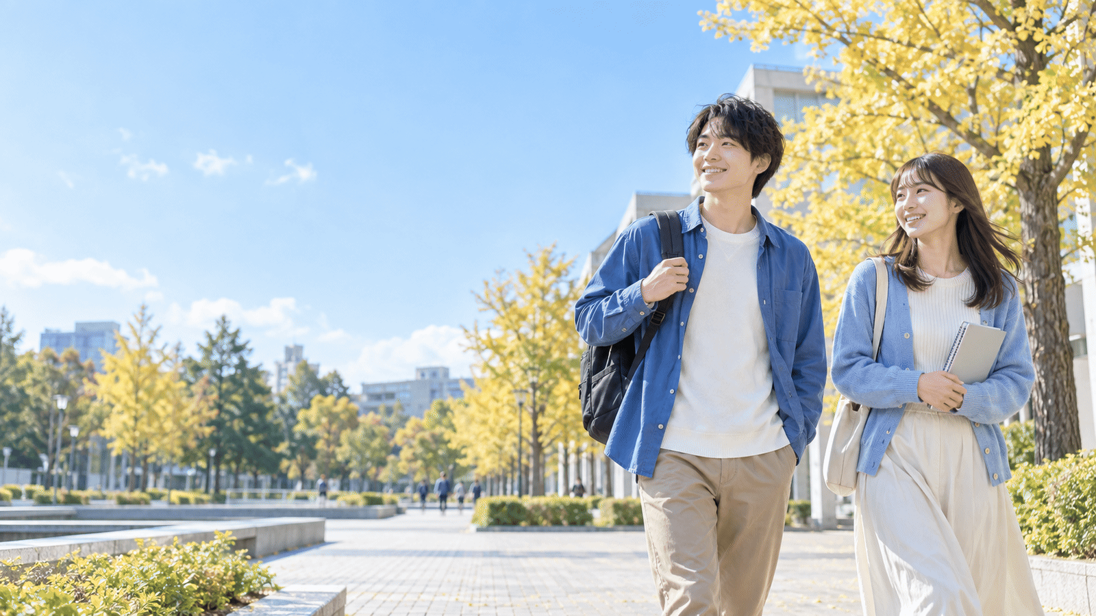 <span class="inline-block">テストも、</span><span class="inline-block">情報も、</span><span class="inline-block">面接も。</span><span class="inline-block">公務員試験の</span><span class="inline-block">すべてが、</span><span class="inline-block">ここに。</span>